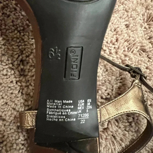 New with flaw Fioni 6.5 bronze copper metallic jewel dress sandals shoes heels - Picture 8 of 13